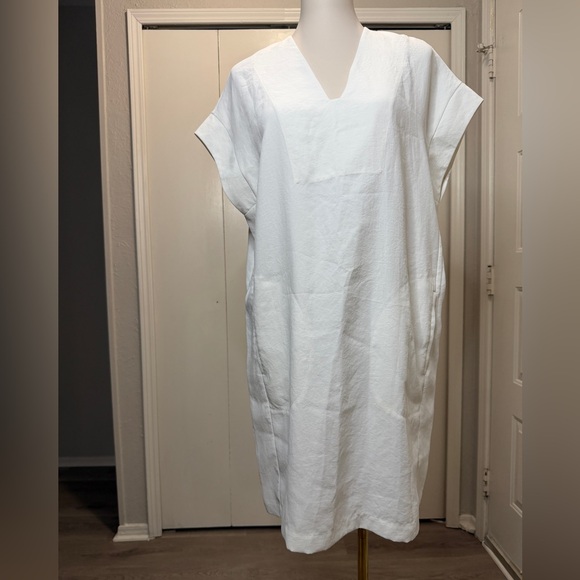 Vince White Swim Cover-Up - Picture 3 of 10